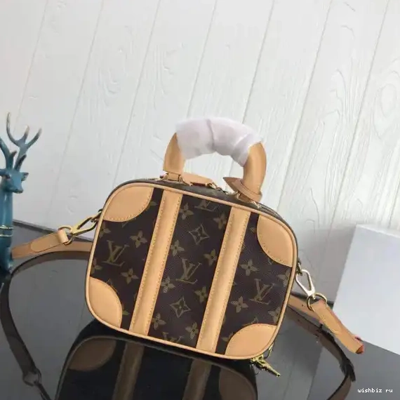 WIS VALISETTE LOUIS BB VUITTON 0504